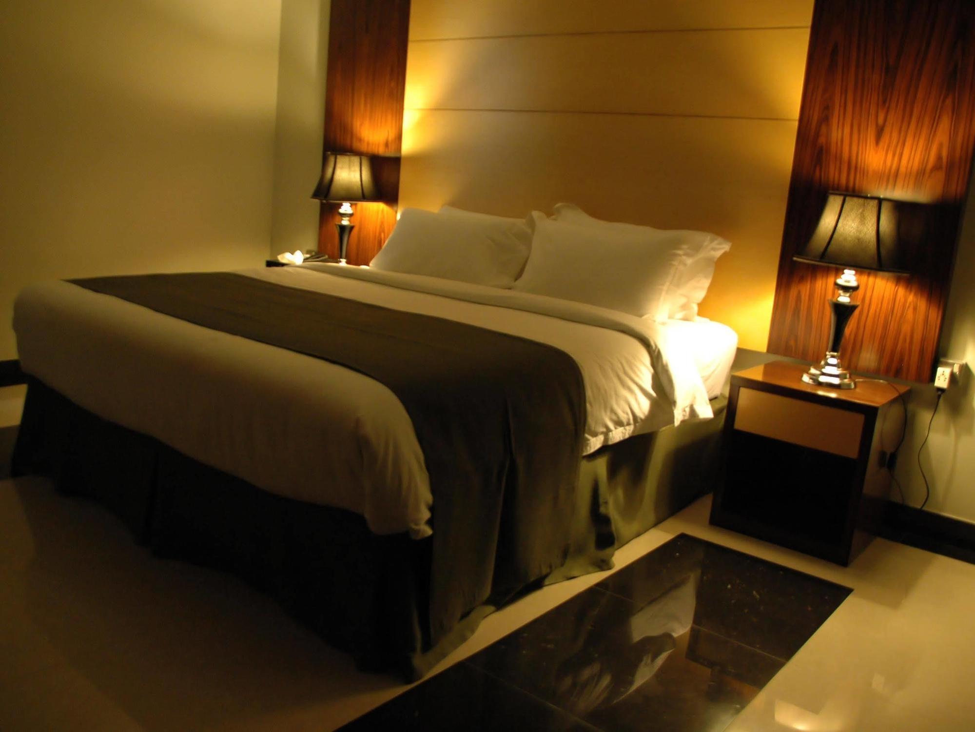 Doha Dynasty Hotel Εξωτερικό φωτογραφία